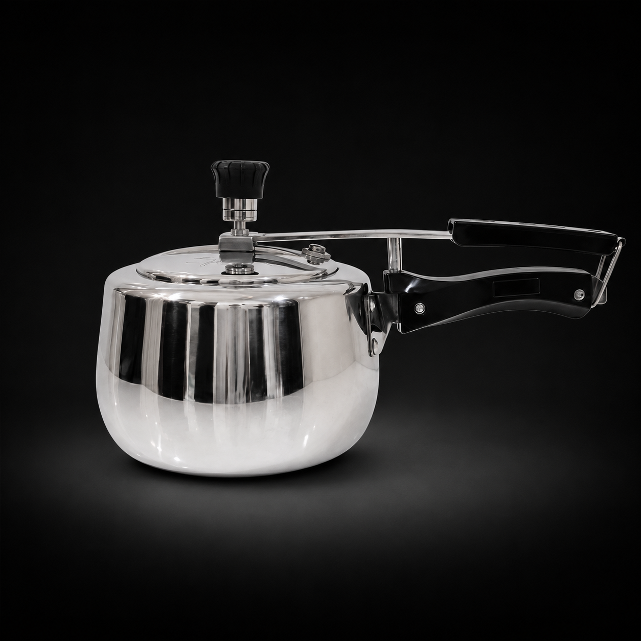 Kitchnner pressure cooker